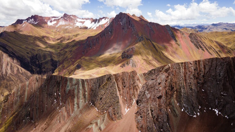 Pallay Punchu Regenbogenberg in Peru
